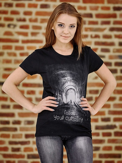 T-shirt damski UNDERWORLD Follow your curiosity