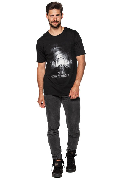 T-shirt męski UNDERWORLD Follow your curiosity