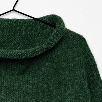 Sweter krótki UNDERWORLD ciemnozielony