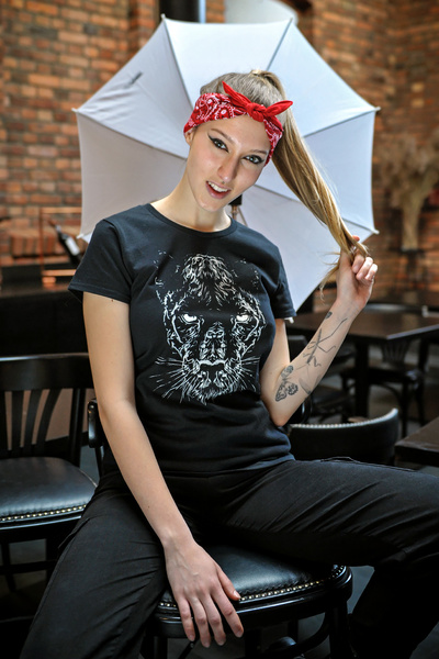 T-shirt damski UNDERWORLD Cat